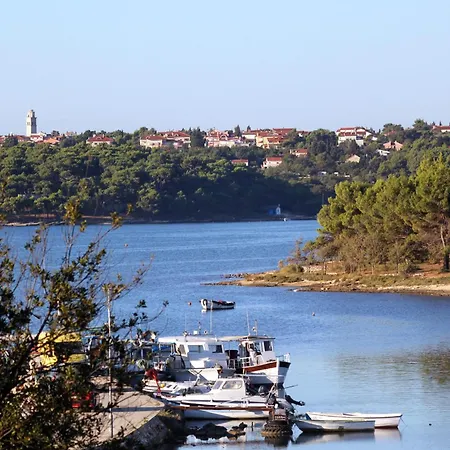 Appartamento With Parking Space Premantura, Medulin - 24532 *