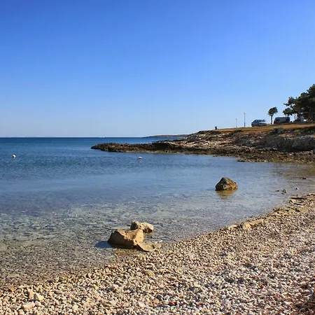 Διαμέρισμα With Parking Space Premantura, Medulin - 24532